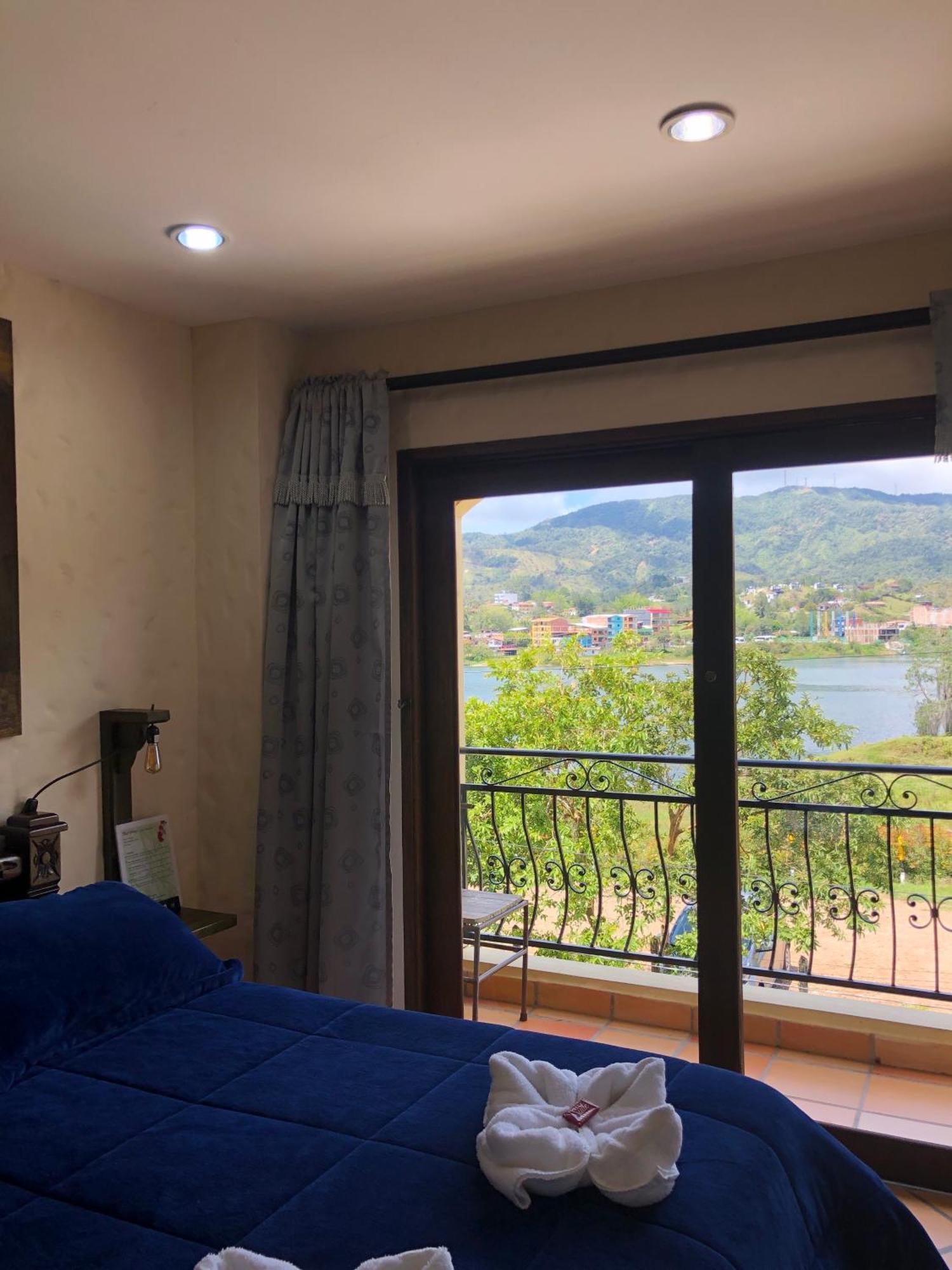 Lake View Hostel Guatapé Kültér fotó